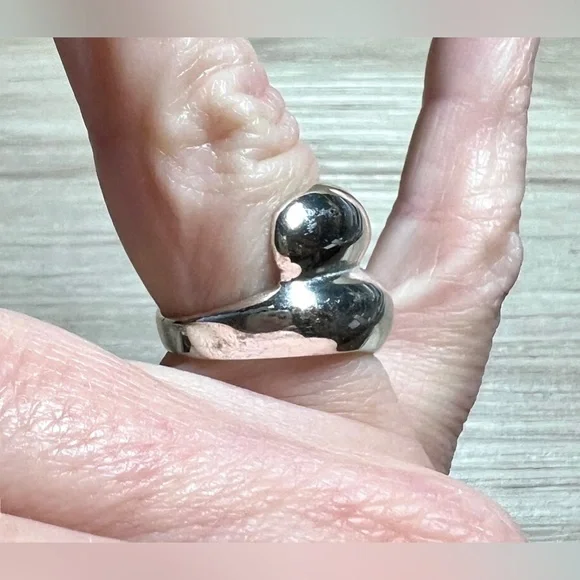 Vintage Designer MWS Sterling Silver Modernist Double Wave Wrap Ring, Size 5.5 - Picture 9 of 10